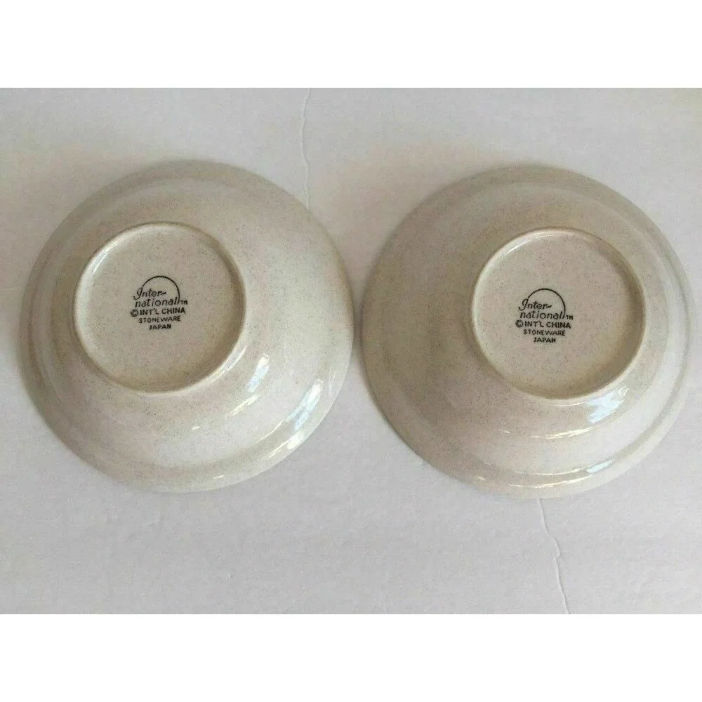 Set 2 International Stoneware Japan Cereal Soup Bowl Geese Lamb Bird Blue Rim - Picture 10 of 11